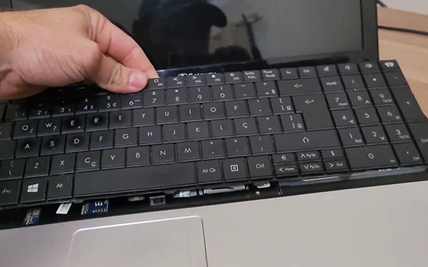 conserto de teclado de notebook troca de teclado notebook rj